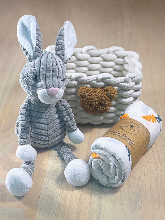 Little Wonder Basket - Grey Rabbit and Carrots