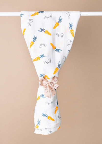 Little Wonder Basket - Grey Rabbit and Carrots
