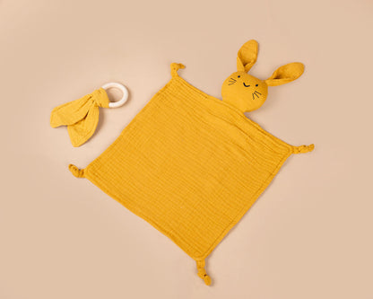 Deluxe Bumblebee Hamper with Lid - Buzzing with Love