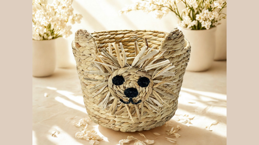 Deluxe Lion Basket - Roar into Cuteness